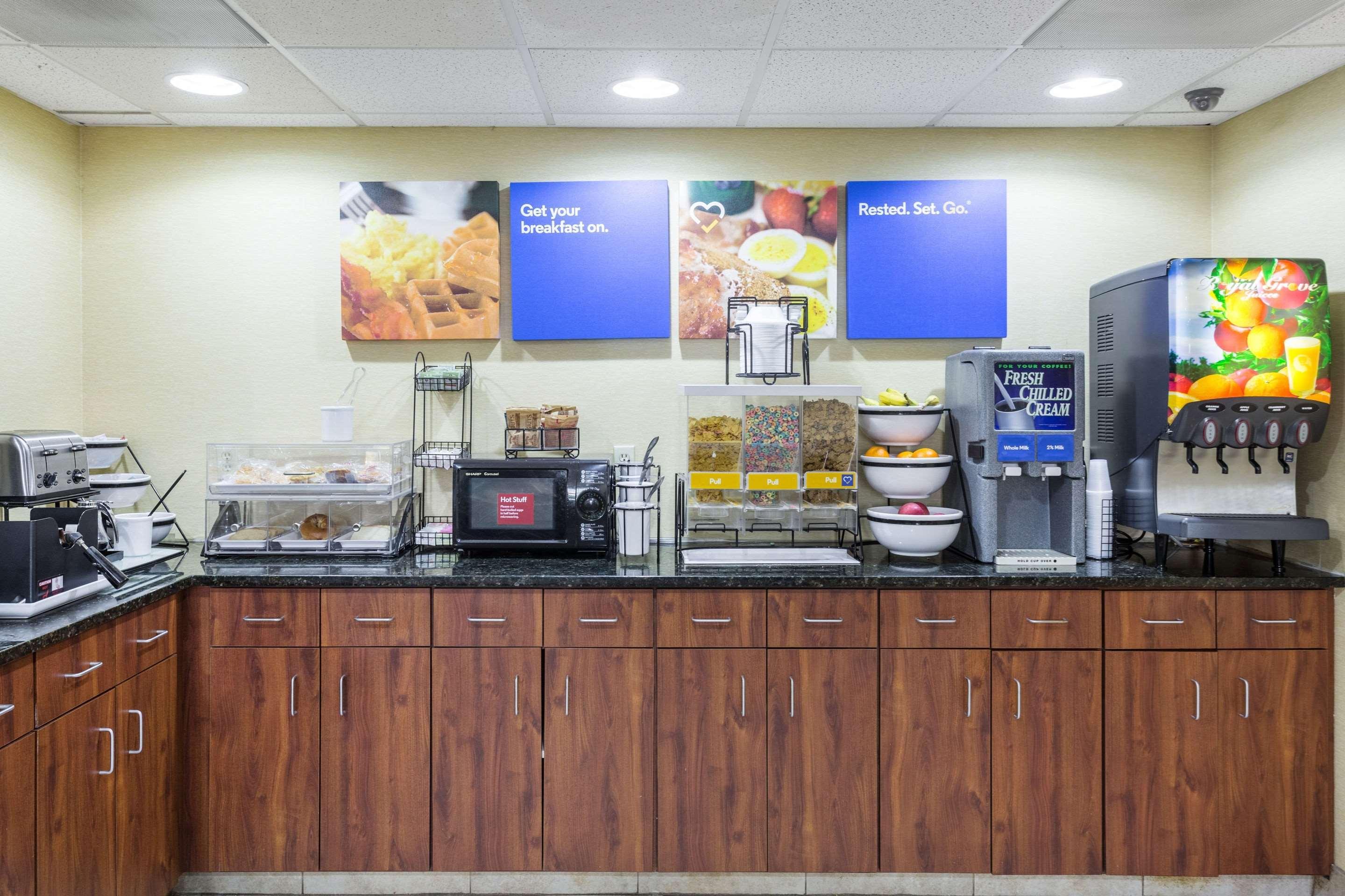 Comfort Inn Decatur Priceville מראה חיצוני תמונה
